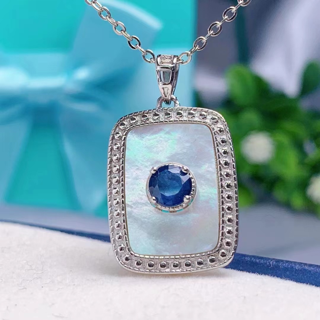 天然蓝宝石吊坠s925银镶嵌简洁大气百搭女款项饰吊坠厂批发-阿里巴巴
