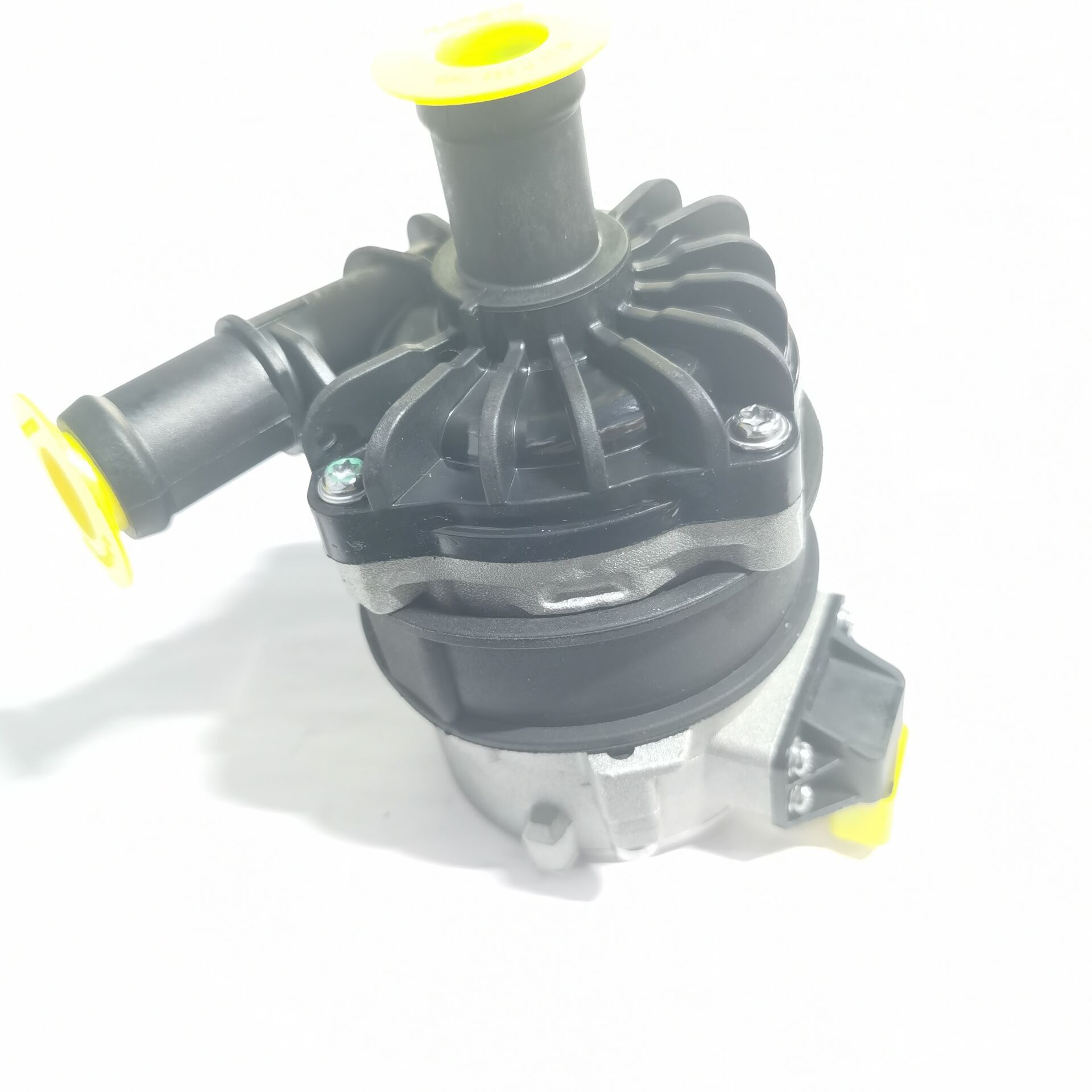 适用奥迪a6la4la7a8q5q7途锐30附加水泵暖风水泵7p0965567