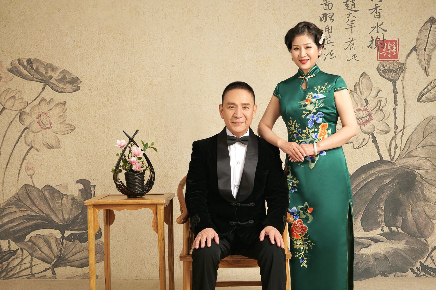 2022展会新款影楼亲子主题服装一家六口全家福中国风旗袍服套装