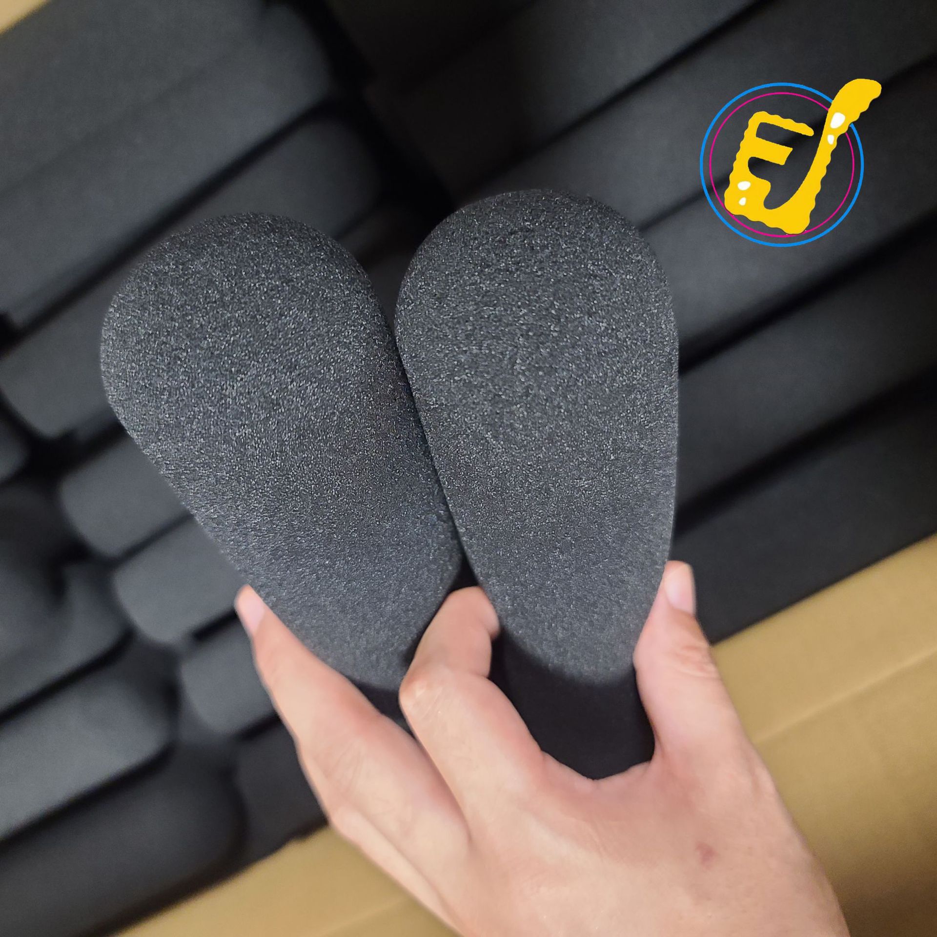 采访记者话筒保护套海绵鹅颈式莫斯科峰保护套异形挖孔切割