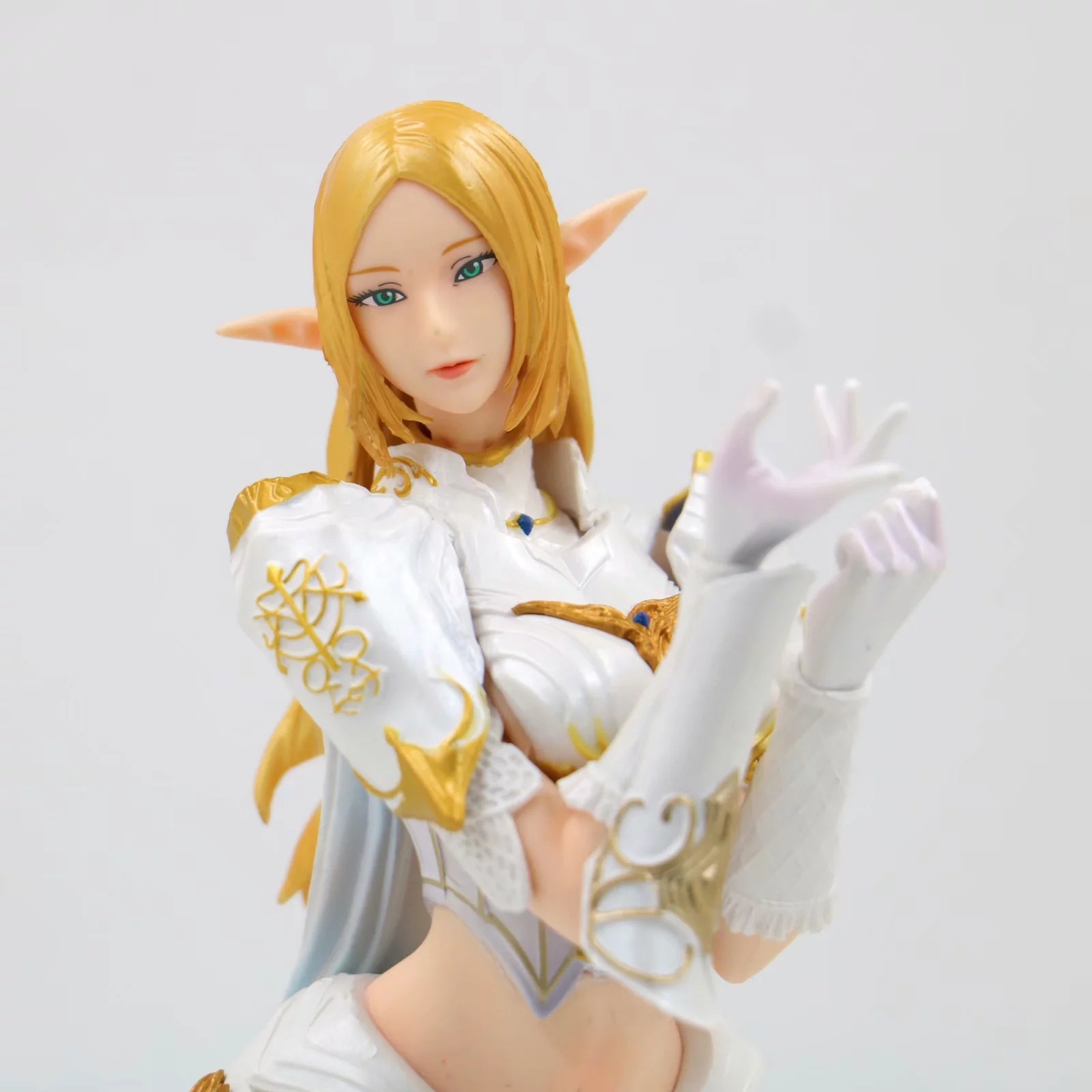 厂家直销 lineage女法师 天堂ii 白精灵 1/7 美少女 盒装手办