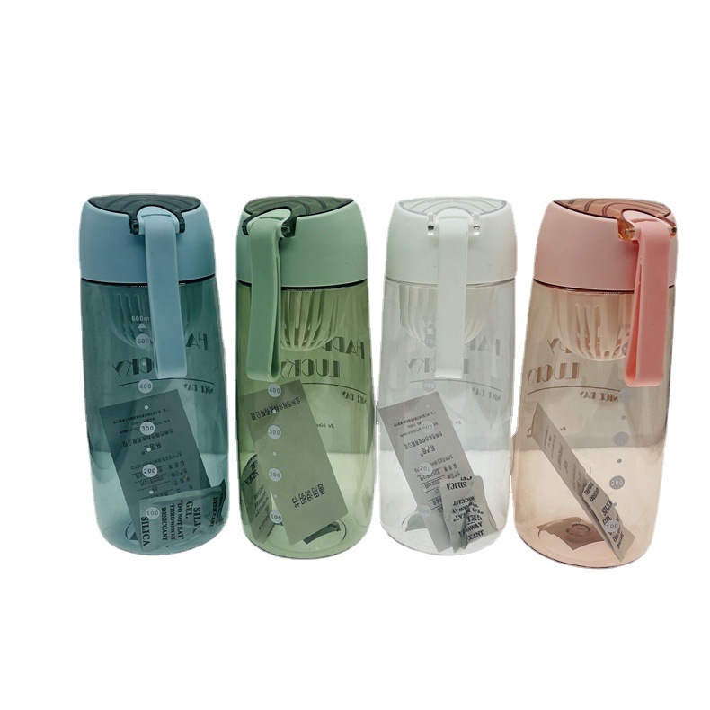 Factory Wholesale Tumbler Simple Plastic Cup with Filter Screen Tea Water Separation 750ml Pc Plastic Student Water Cup