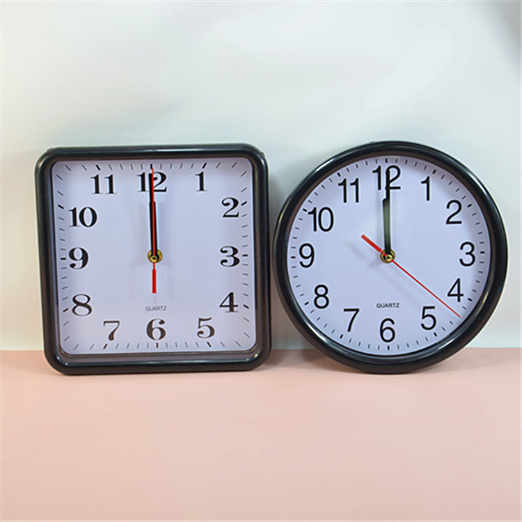 10元店家居日用百货 时尚简约室内挂钟 圆形/正方形指针数字时钟