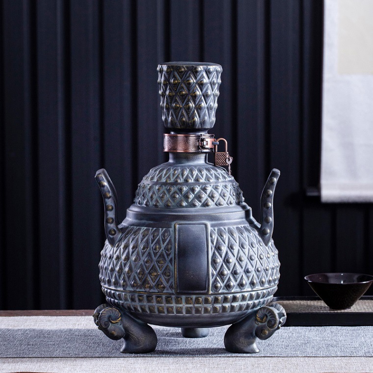 景德镇陶瓷酒瓶5斤装 仿青铜器仿古密封五斤装双角羊樽空酒瓶酒罐