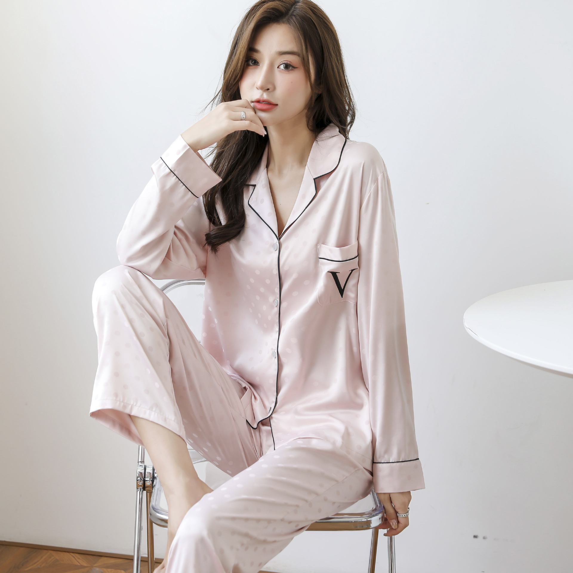 新款丝绸粉波点提花刺绣v长袖长裤家居服套装睡衣大码夏季女款