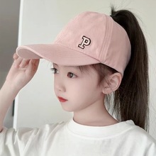 韩版夏天女童防晒遮阳帽 半空顶鸭舌帽可扎马尾棒球帽字母P亲子帽