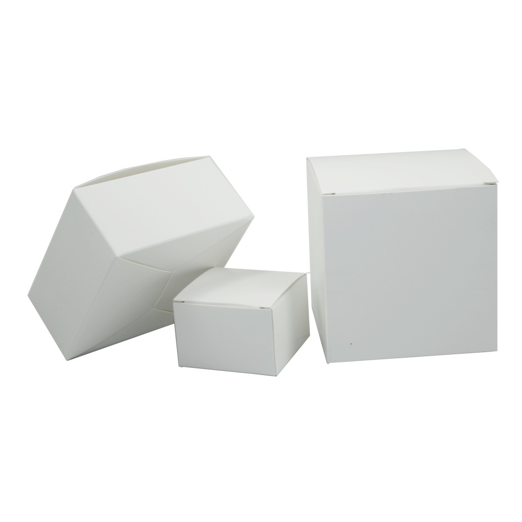 现货小白盒白卡盒折叠卡盒u盘数据线小零件白盒电池纸盒-阿里巴巴