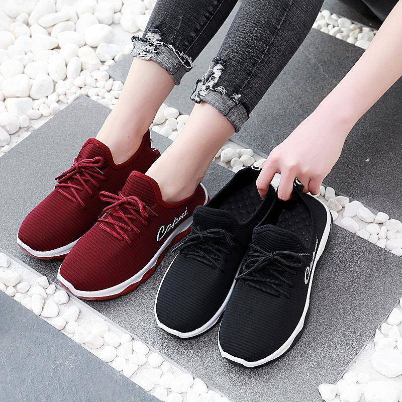 Women's Shoes 2022 New Mom Shoes Women's Flying Woven Breathable Sneaker Women's Middle-Aged and Elderly Walking Shoes Casual Women's Shoes