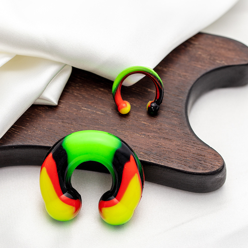 亚马逊新款七彩硅胶马蹄形扩耳器欧美时尚个性人体穿刺u型耳廓