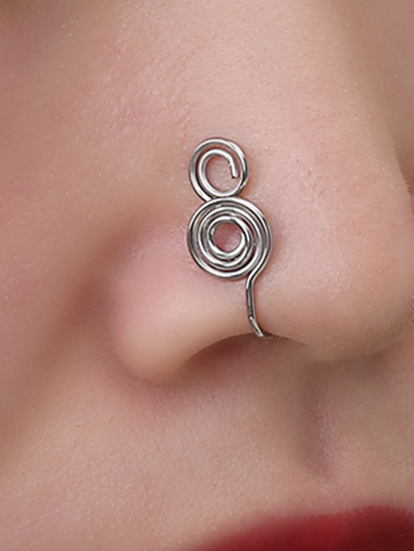 手工穿刺缠绕时尚鼻环