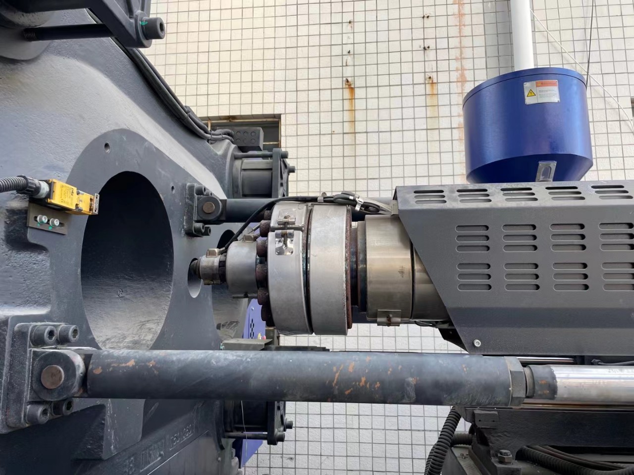 海天530双色注塑机,二代海天530双色注塑机,海天双色530注塑机