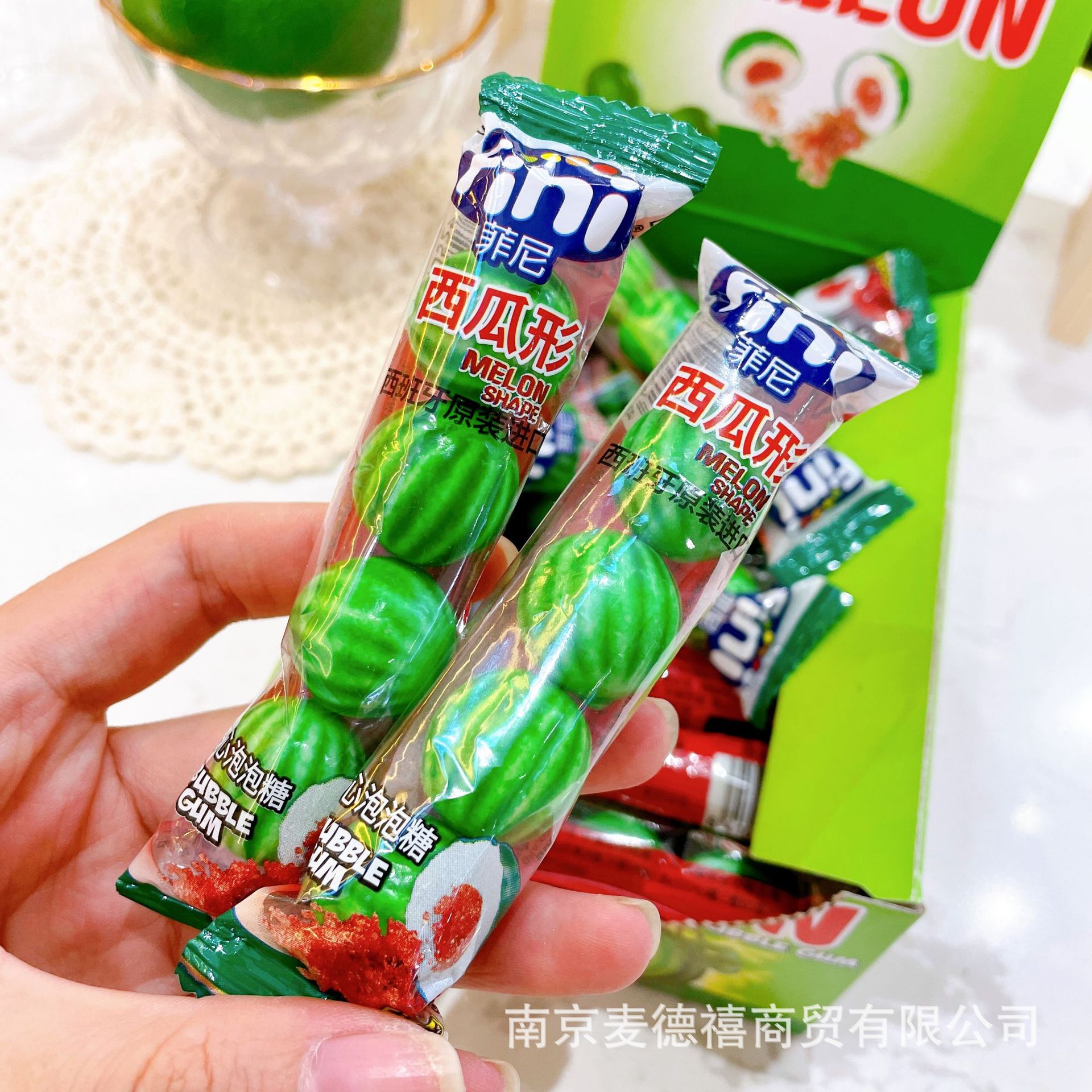 西班牙fini菲尼网球西瓜形水果口香糖夹心泡泡糖20g*20条整盒批发