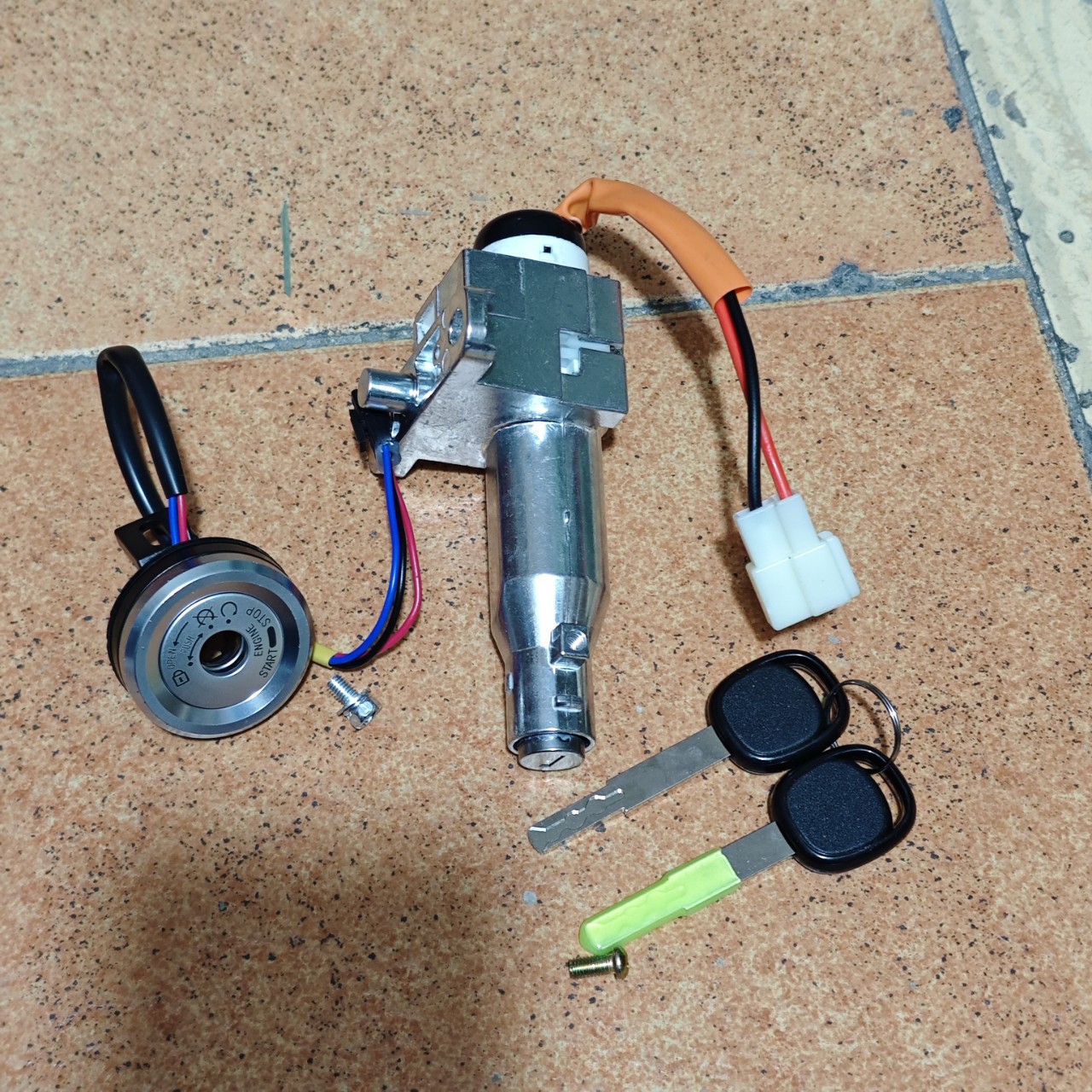 深远gt1电动车电门锁 带一键启动-阿里巴巴