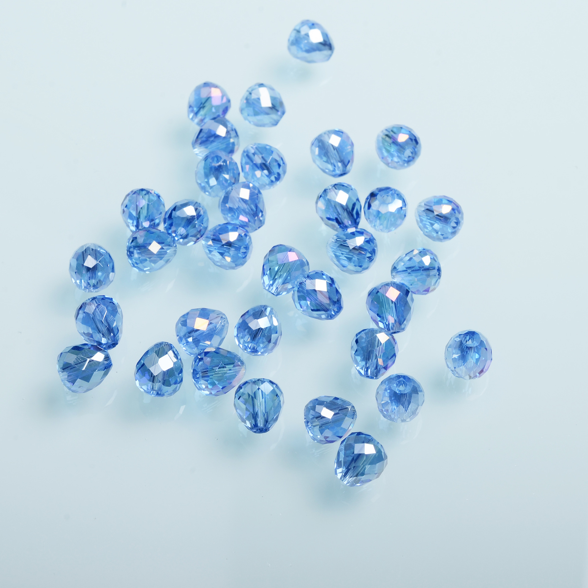 瓷料电镀 草莓珠 服装辅料梨形水晶珠 厂地货源散珠批发