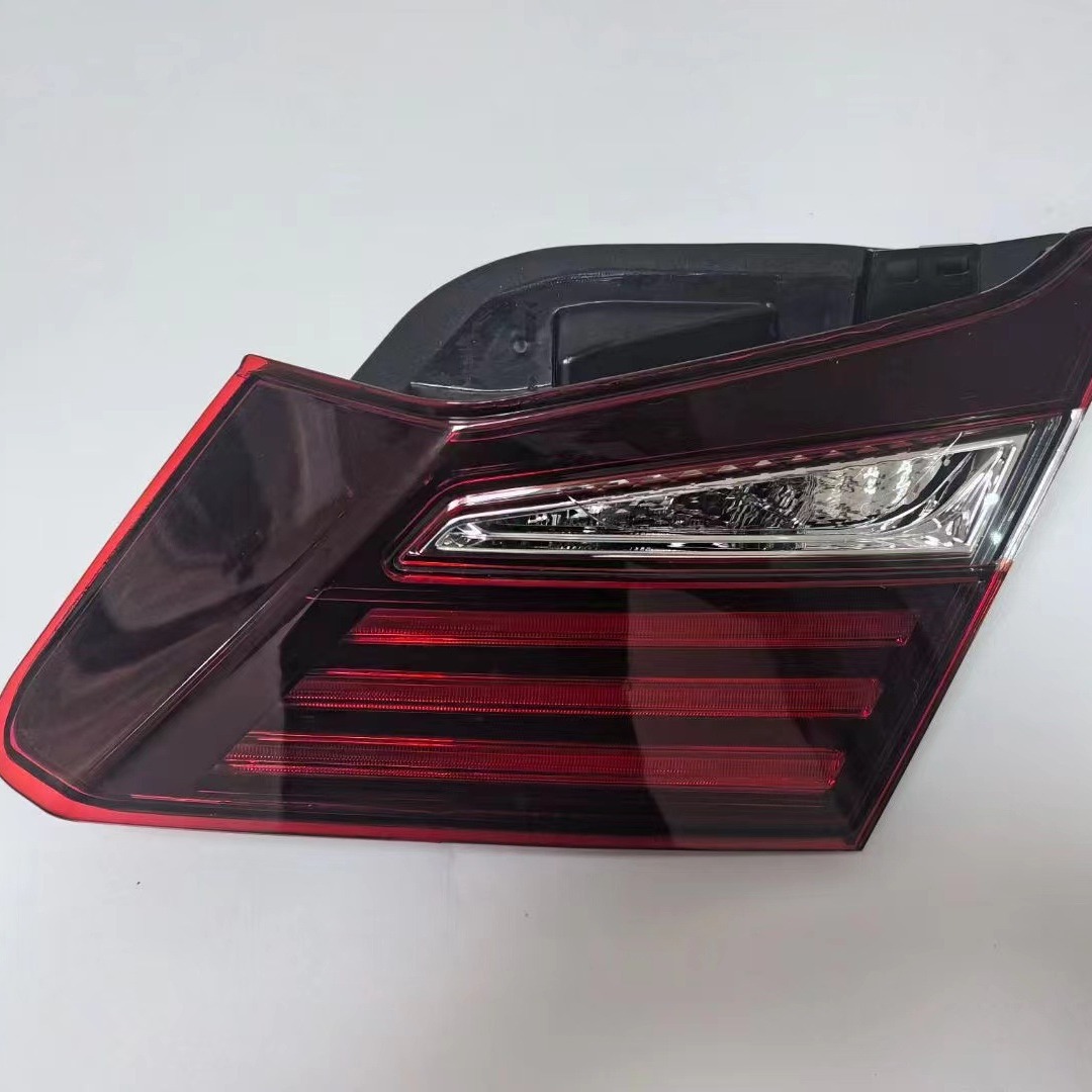 适用本田美版16雅阁后平灯刹车灯倒车灯accord16-17款内尾灯总成
