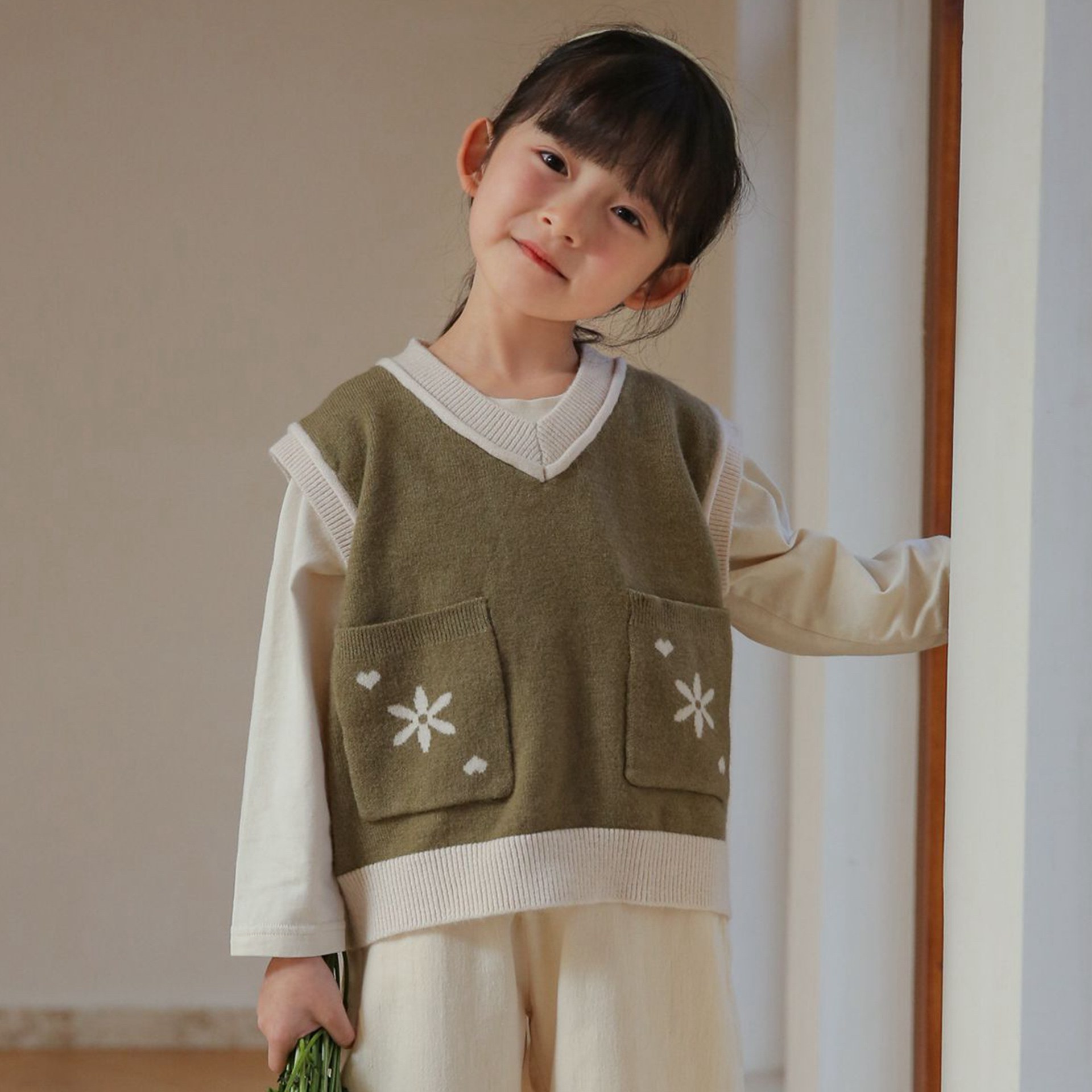 h8150品牌童装批发2023春儿童毛衣中小童针织衫女童背心毛线马甲