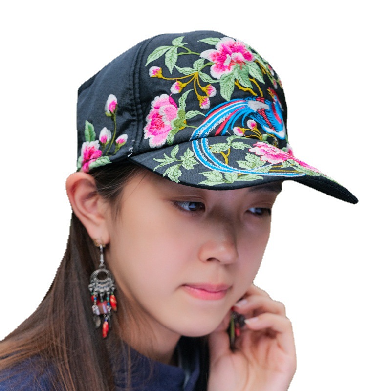 中国民族风绣花太阳帽女士刺绣休闲旅游棒球帽子厂家批发