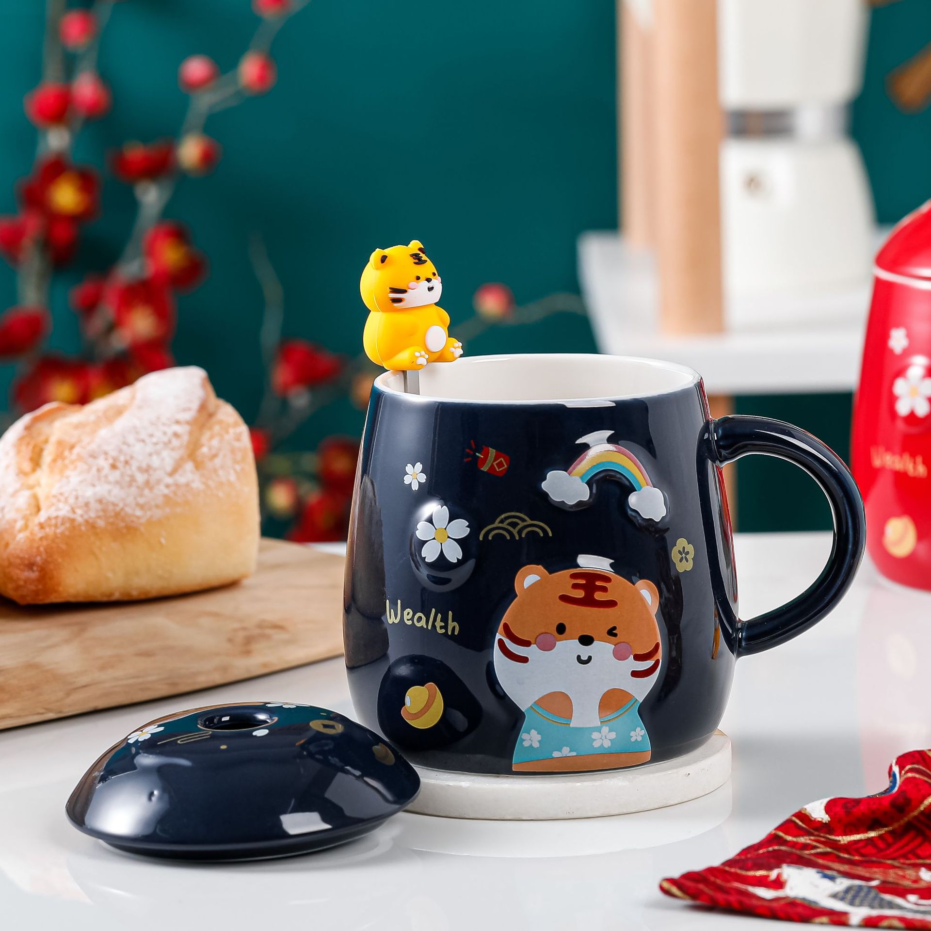 Color Glaze Ceramic Cup Cute Cartoon Three-Dimensional Tiger Mug with Lid Office Coffee Cup Gift Wholesale