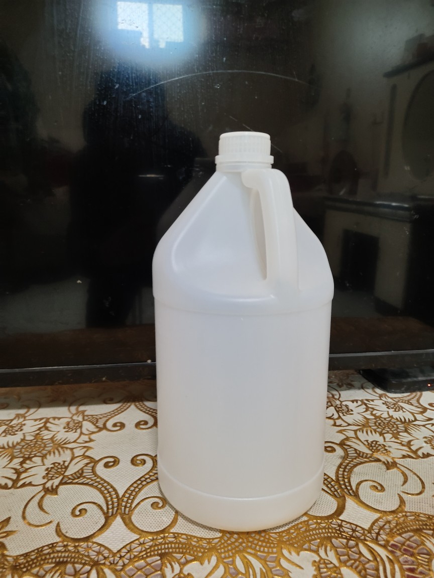 8万个尿素桶 pe化工塑料桶手提白色塑料包装壶 柴油车尿素包装桶批发