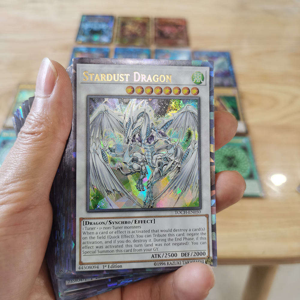 铁盒镭射 游戏王卡片 英文 闪卡 72张 青眼白龙 烫金 yugioh card