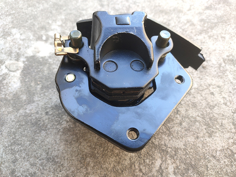 摩托车下泵 gn125下泵 摩托刹车前碟刹下泵制动系统配件 厂家供应