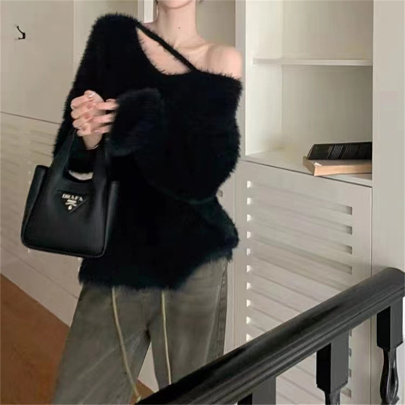 Autumn and Winter Mink-like Wool Soft Glutinous Sweater Sweater Women's Gentle and Comfortable Outer Wear Niche Design Top