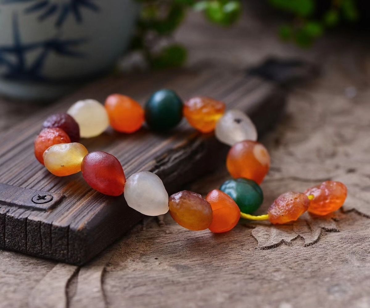 阿拉善玛瑙原石手链戈壁玛瑙手串糖心多彩随形男女礼物