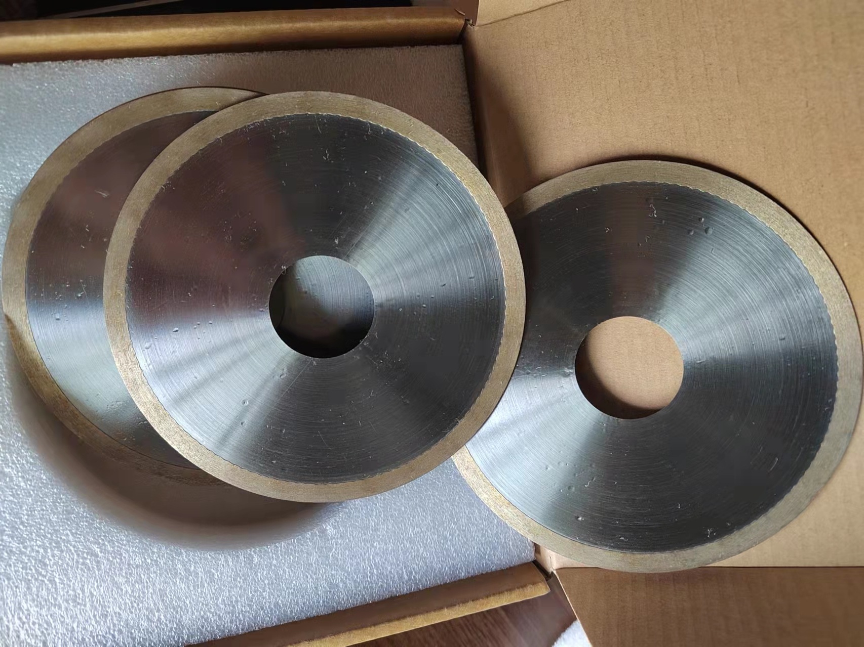 金刚石树脂金属切割片 超薄0.15 0.2mm 切割硬质合金 钨钢用