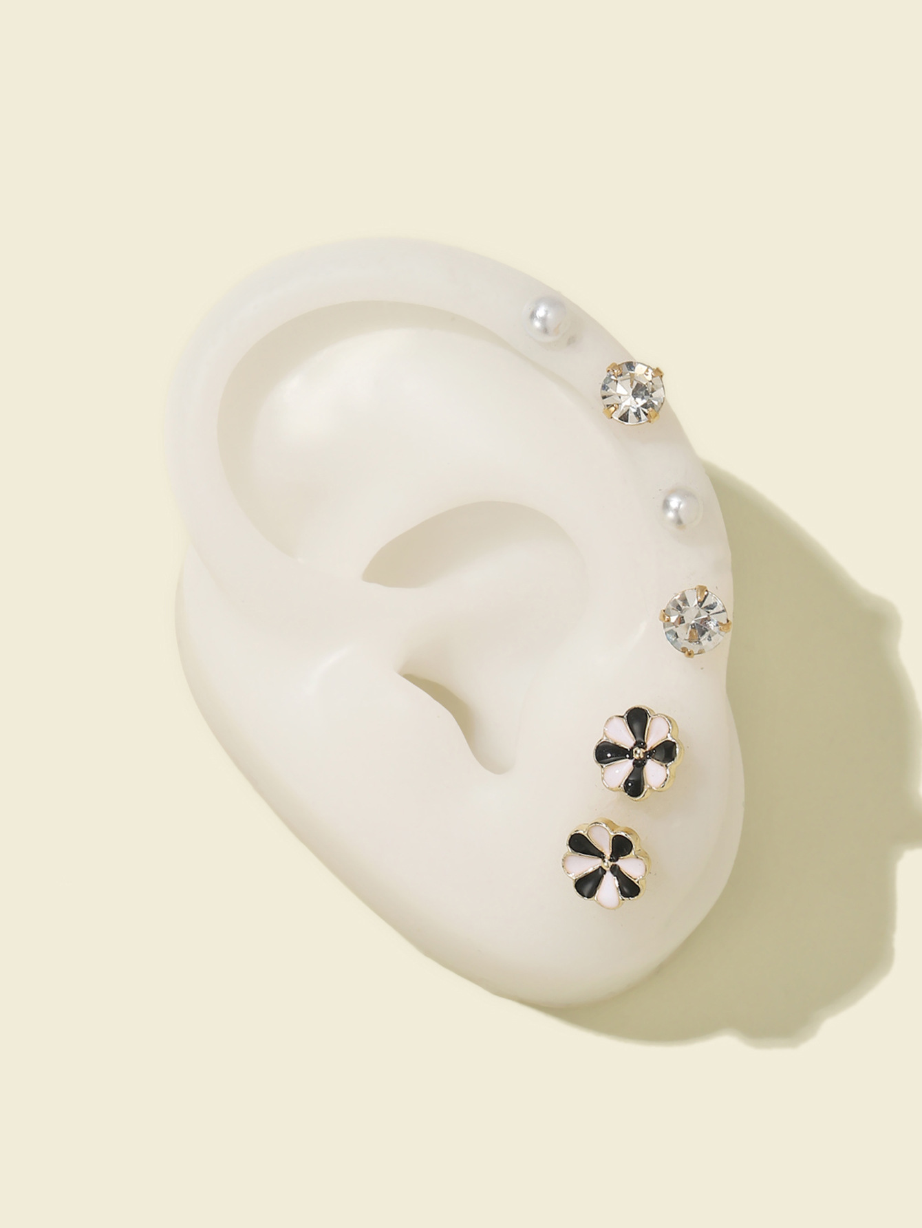 空心扩耳电镀白水晶女式耳钉耳饰独立包装