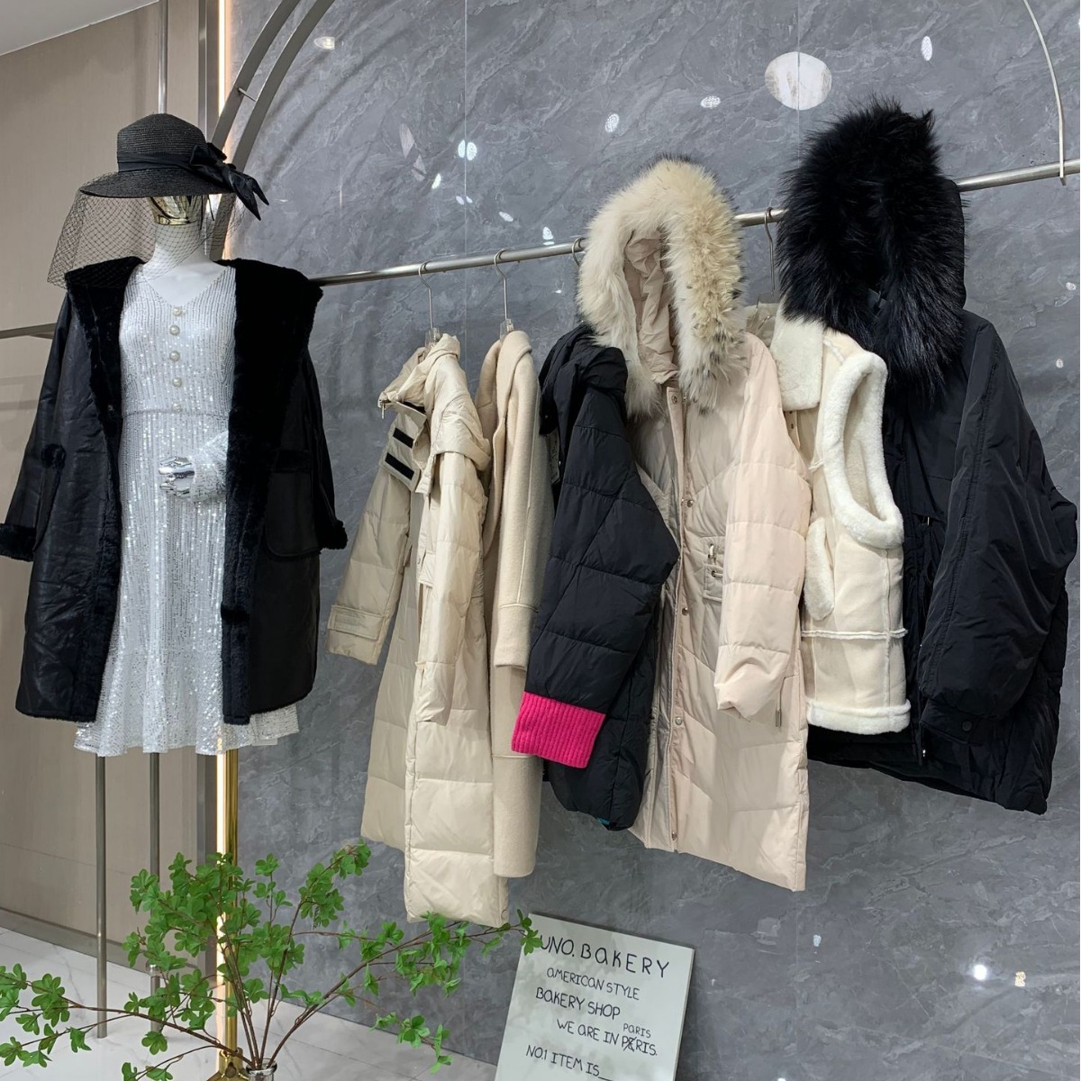 体姿魅尔冬装断码杂款包走份韩国东大门女装折扣批发一手货源