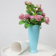 尾货捡漏 批发陶瓷花瓶欧式桌摆蓝色插花花瓶白色创意陶瓷花器