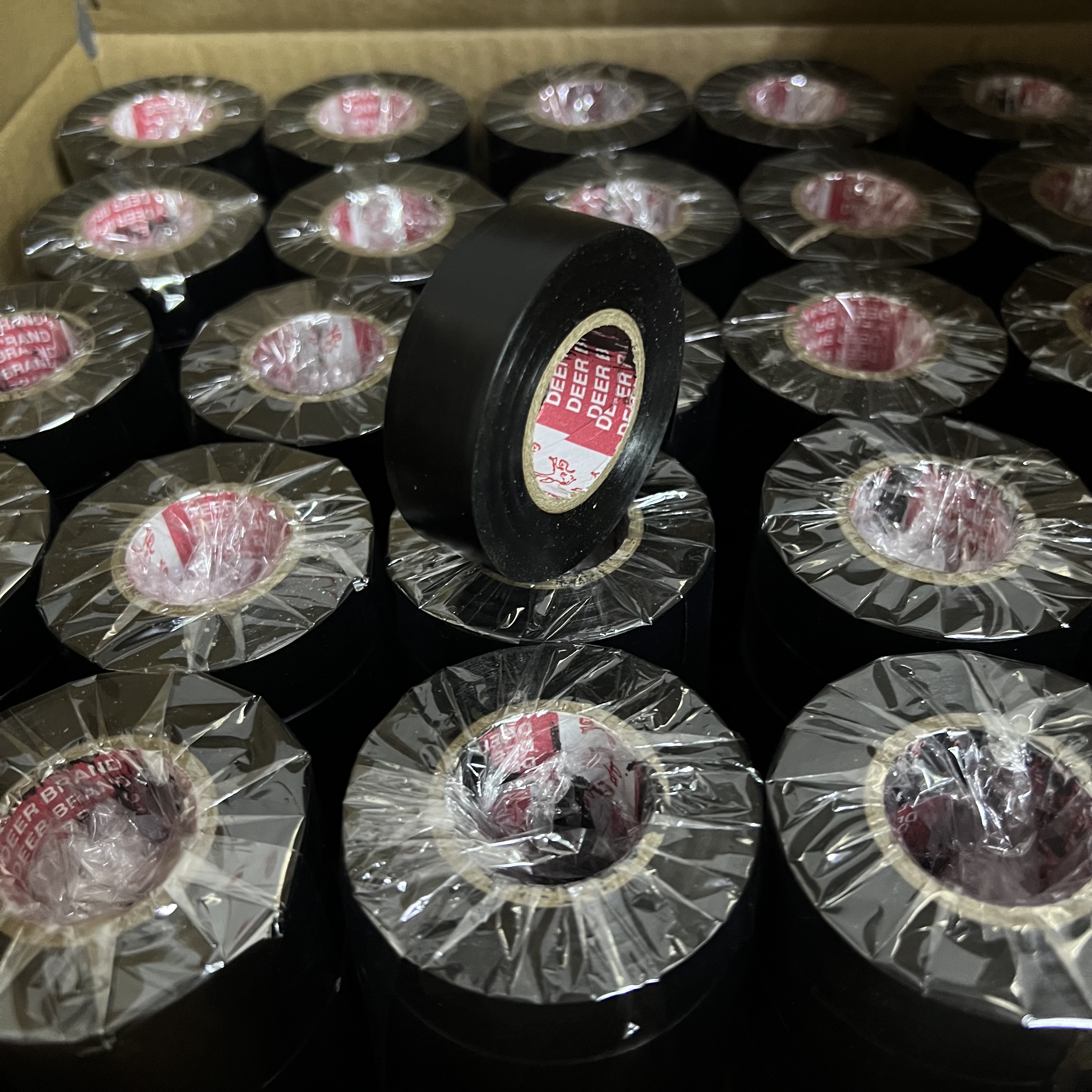 i鹿头牌电工胶带超粘汽车线束缠绕电胶布pvc防水绝缘黑色胶