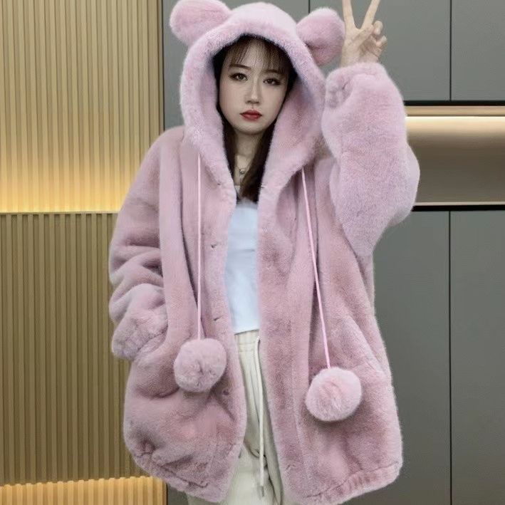 2023年冬季新款时尚大气保暖百搭中长款连帽款欧貂外套大衣-阿里巴巴