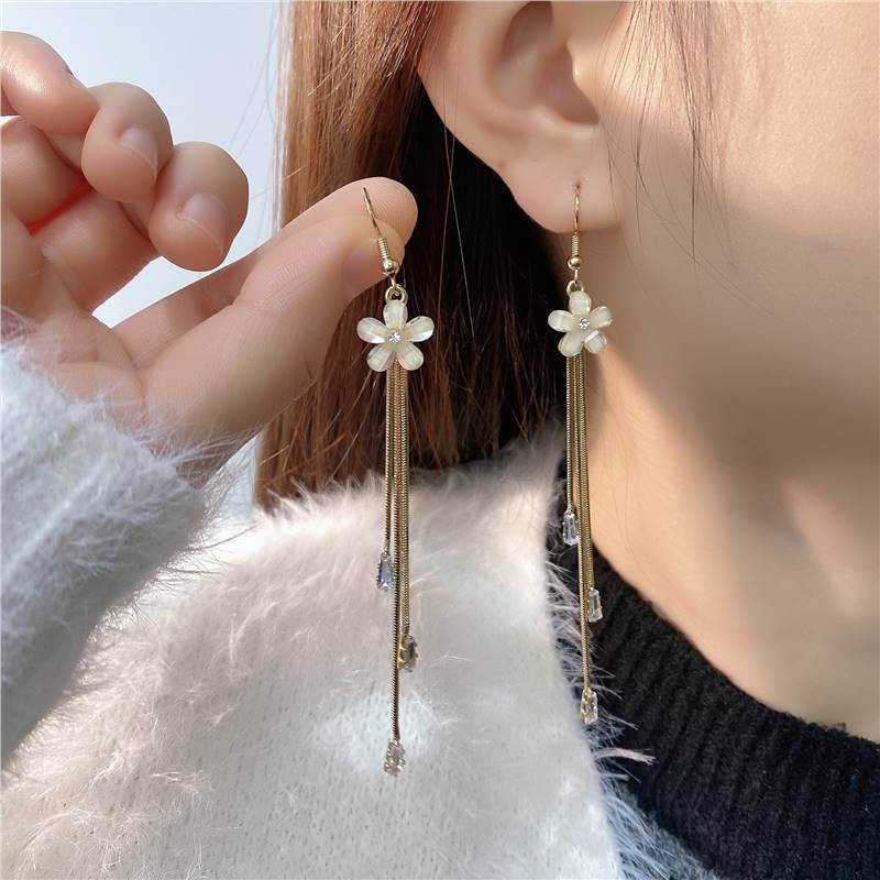 韩国少女小百花流苏耳坠女新款轻奢小众设计简约百搭高级感耳饰