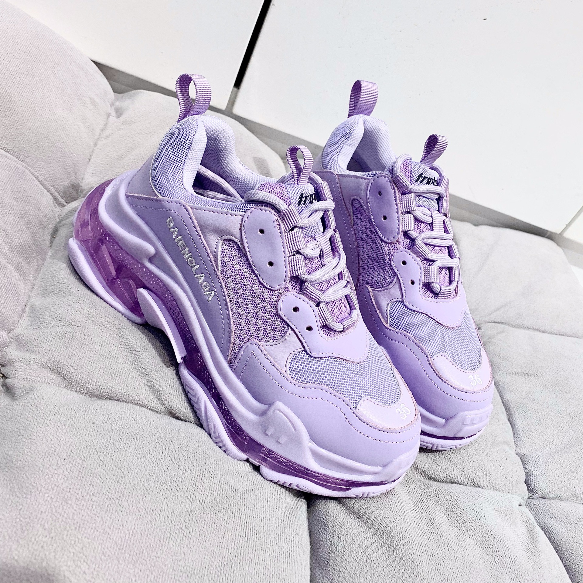 欧洲站ins潮厚底老爹鞋女六层吸膜底水晶底低帮运动鞋紫色桔