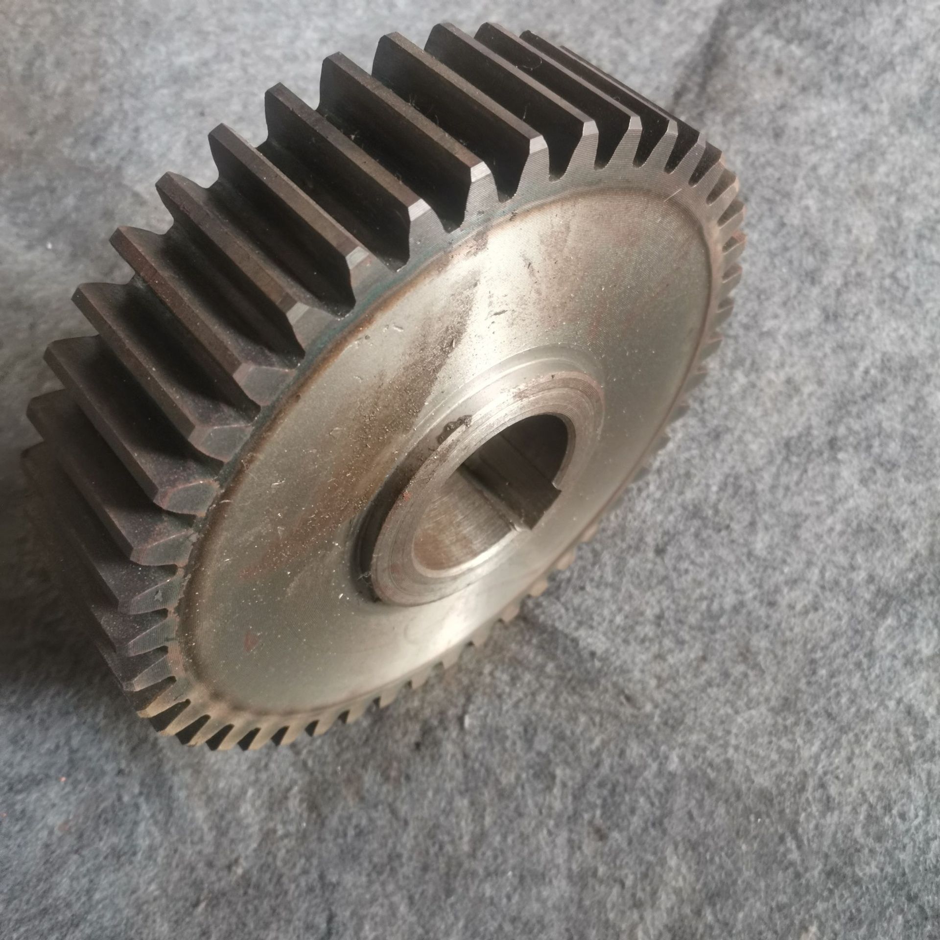 齿轮传动轴现货 磨齿正齿轮轴1模数30齿工业机械通用传动配件大全