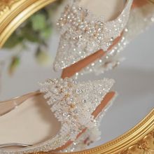 女婚鞋低跟新娘2023新款小个子银色高跟鞋秀禾两穿主婚纱水晶鞋