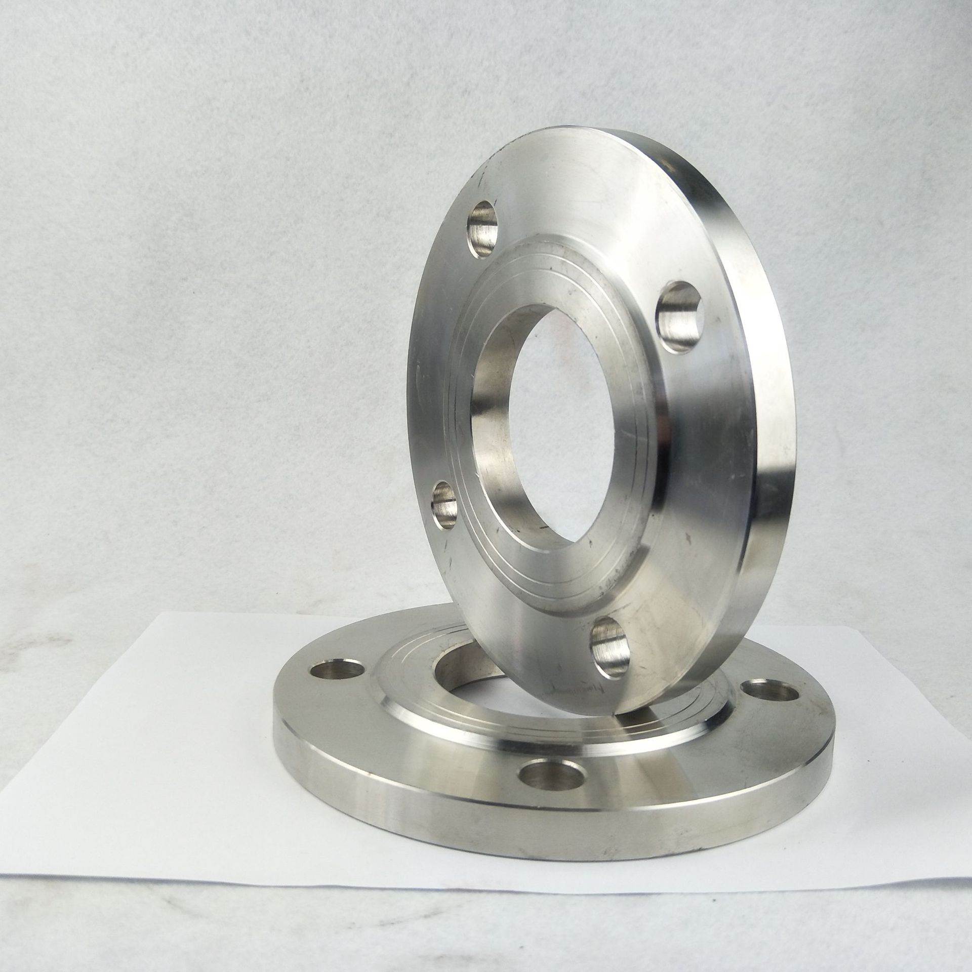 304 pn10法兰 锻造焊接法兰片平焊板式rf不锈钢法兰盘厂家现货