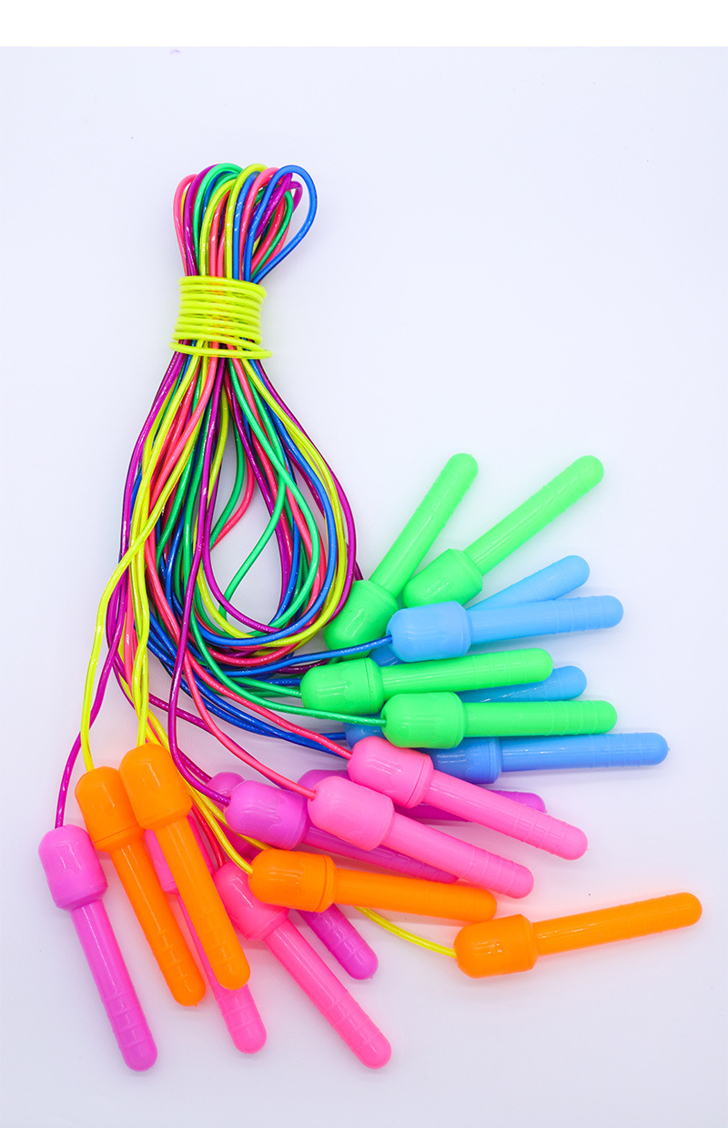 源头批发水晶跳绳健身pvc跳绳学生体育用品pvc水晶软胶绳