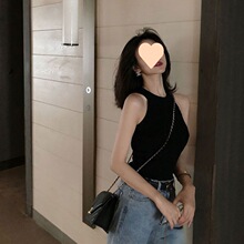 挂脖小吊带背心女西装内搭打底修身显瘦露肩短款针织无袖辣妹上衣