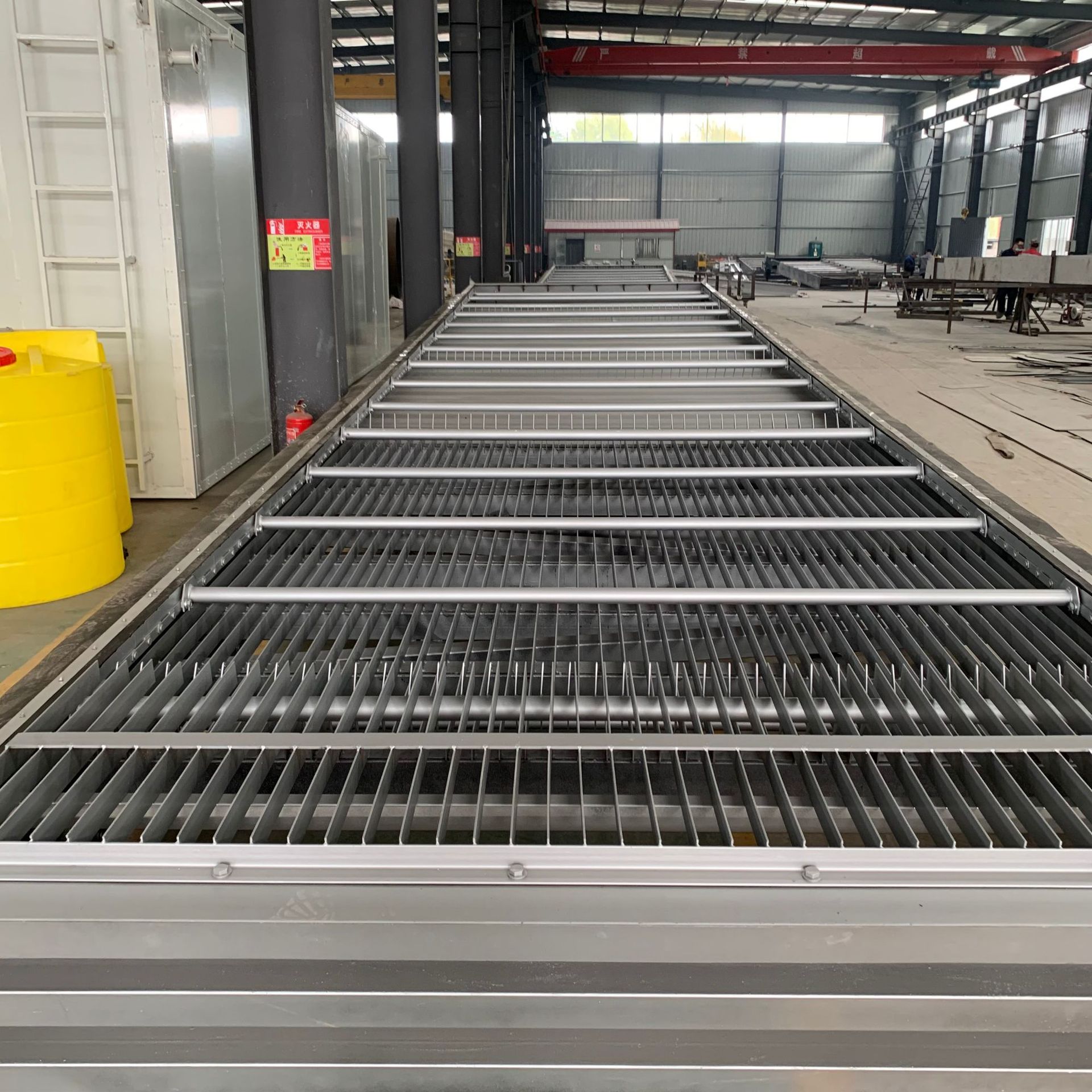 反捞式格栅机机械格栅机阶梯式网板格栅机回转式格栅机耙齿格栅机