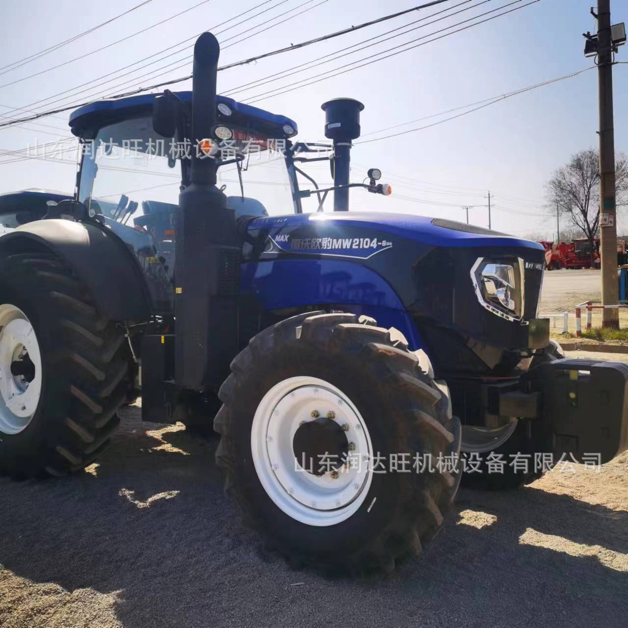 大型雷沃欧豹2104w-6潍柴六缸拖拉机 四驱四轮农用福田雷沃拖拉机