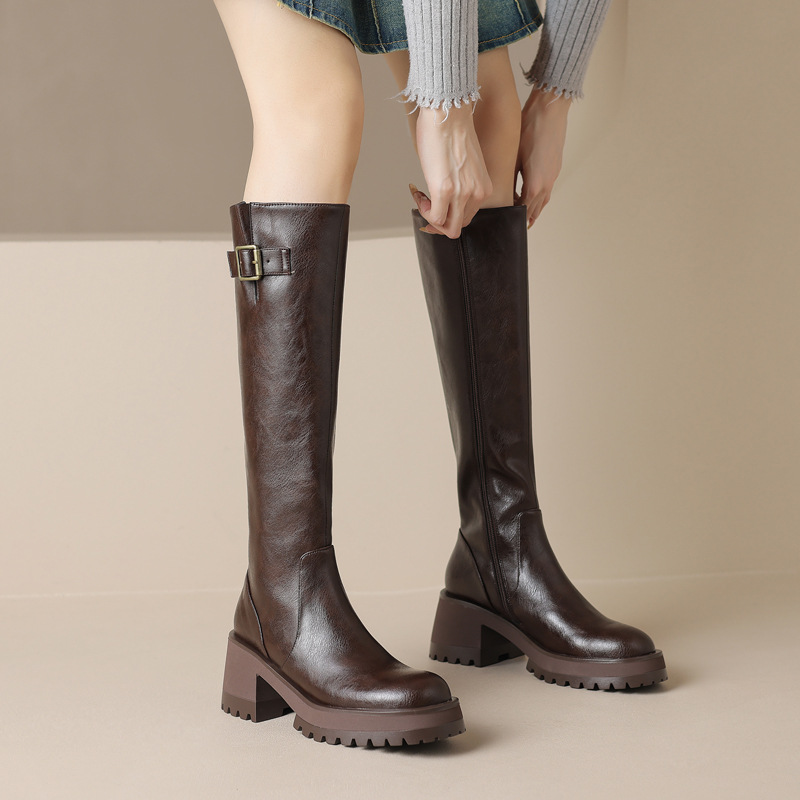 复古棕色皮带扣厚底高筒骑士靴女2023秋冬真皮粗高跟不过膝长筒靴