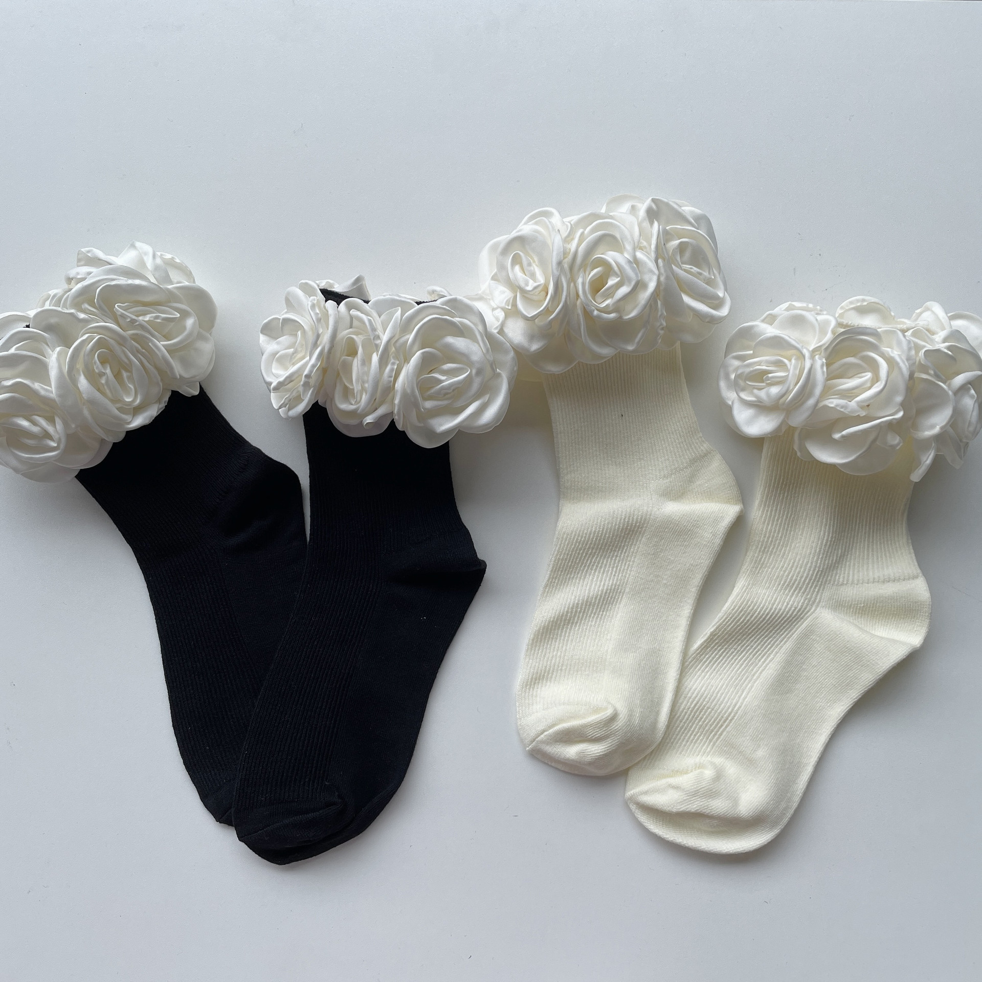 pattkin 立体山茶花手工袜子 甜美少女配饰花朵棉袜竖条女中筒袜