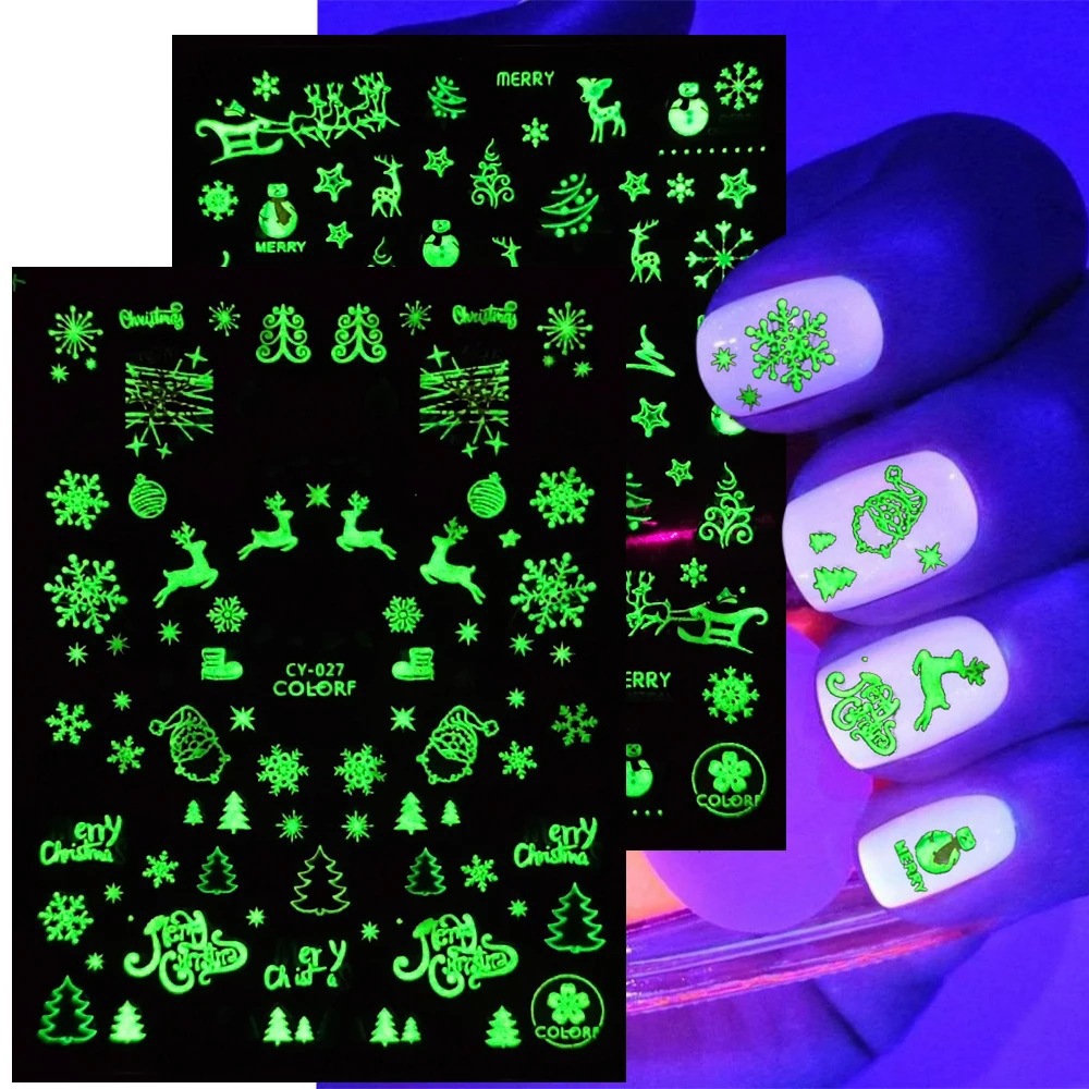 2021跨境新款美甲贴纸 4色圣诞大雪花麋鹿网红夜光指甲贴厂家直供
