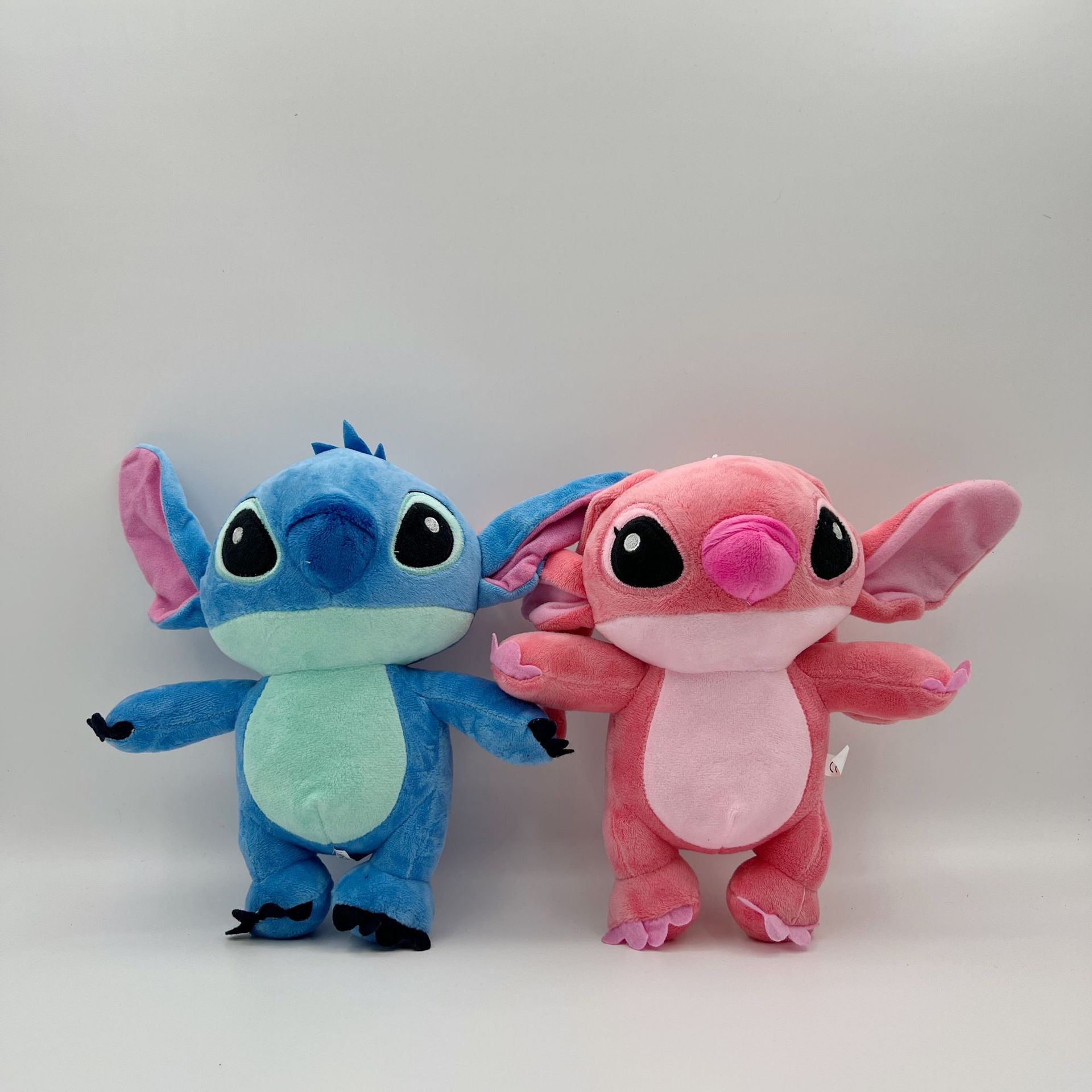 厂家批发史迪仔毛绒玩具公仔情侣款史迪奇玩偶生日礼物布娃娃批发