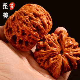虎头文玩核桃