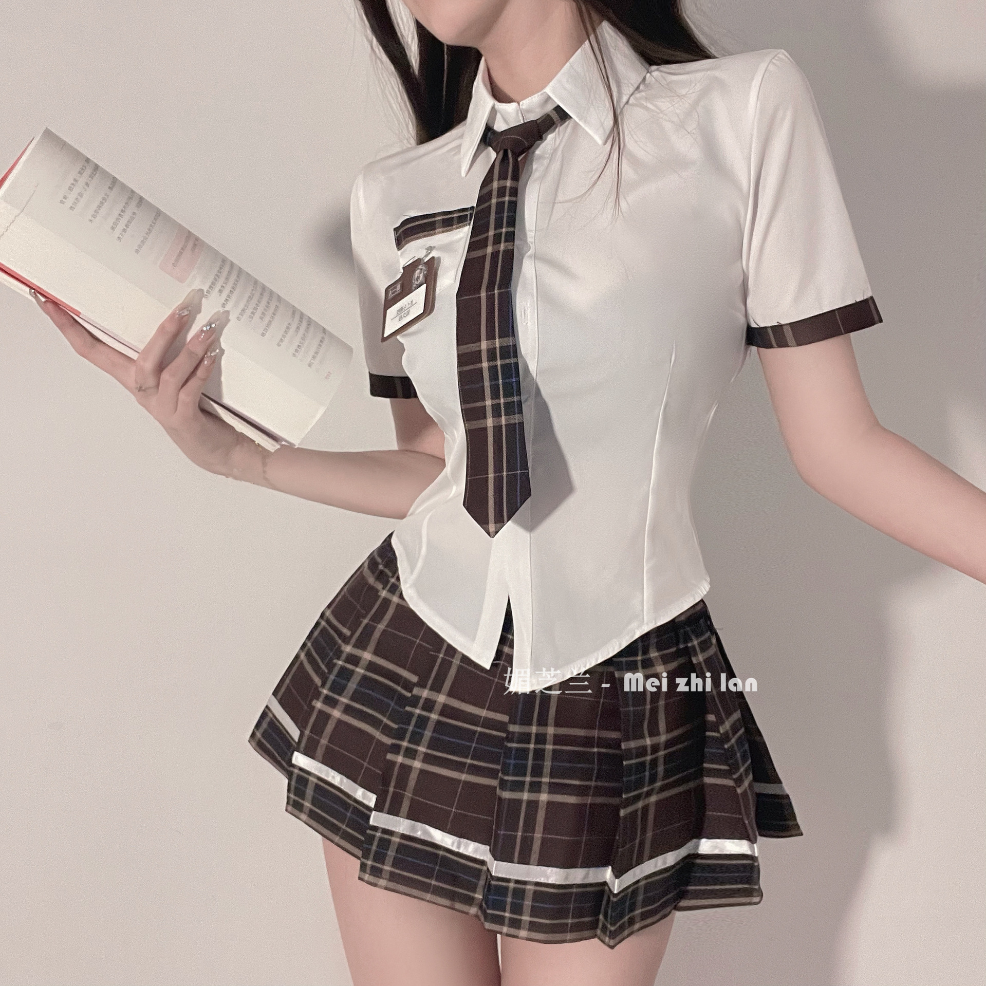 媚芝兰情趣内衣性感学生装cos制服诱惑jk百褶格子短裙激情服套装