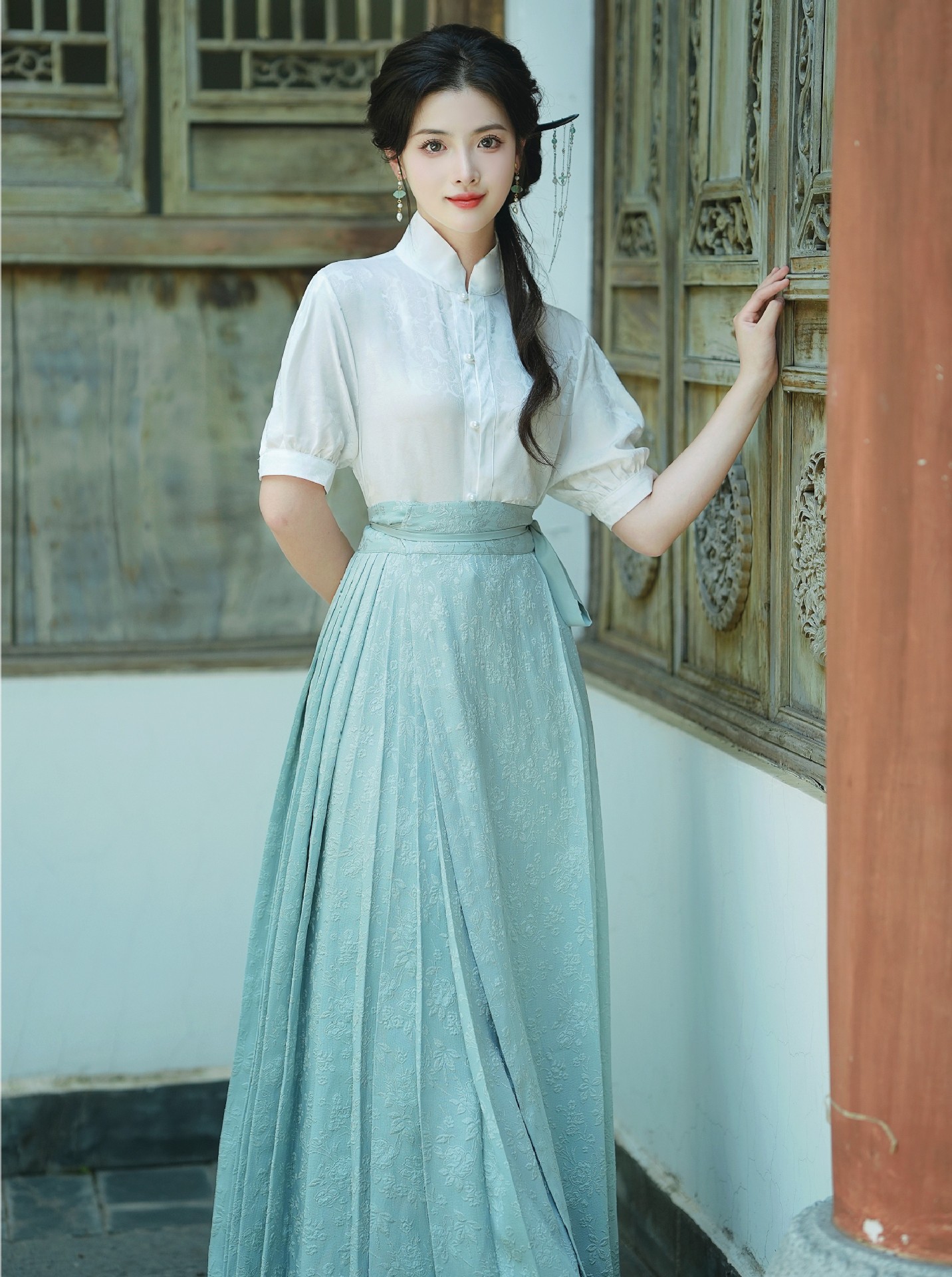 新中式改良汉服女夏明制汉元素国风半身裙套装日常通勤马面裙长裙