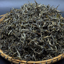 2021年勐海普洱茶散装生茶原料绿茶口粮茶小树茶袋装云南茶叶春茶